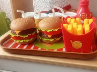 Cocina de juguete con accesorios