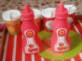 Cocina de juguete con accesorios