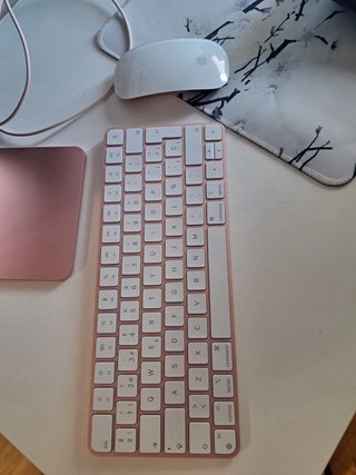 iMac 24 M1 2021 Rosa + teclado+ ratón con caja