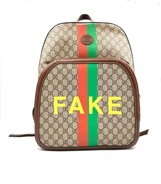 Mochila Gucci Fake/Not GG Supreme