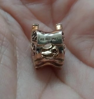 Charm Pandora Hoja oro rosa
