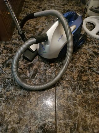 Aspiradora Kneissel 1700W