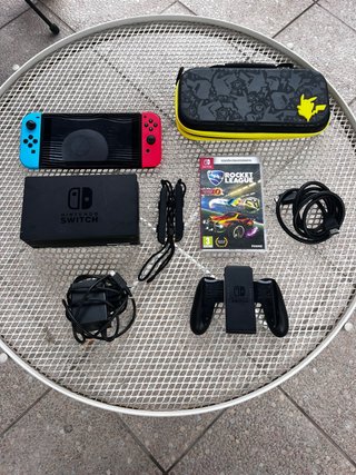 Nintendo Switch con todos los accesorios y juego