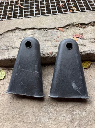 Protectores estructura cinturones traseros Vitara