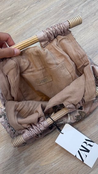 Bolso de Abalorios Zara