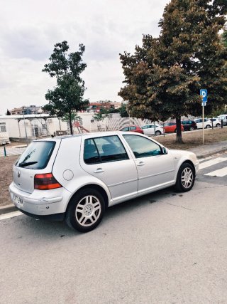 Volkswagen Golf 2002