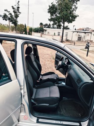 Volkswagen Golf 2002