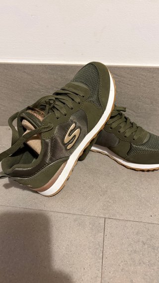 Zapatillas Skechers Verde y Dorado