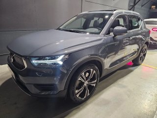 Volvo XC40 2021