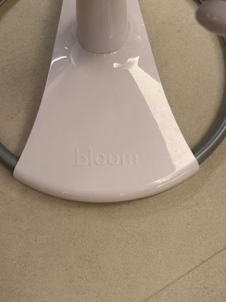 Trona Bloom Fresco Blanca y Dorada