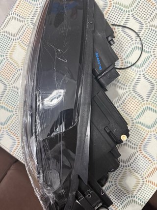 Faro delantero Volkswagen Golf 7.5 VII izquierdo