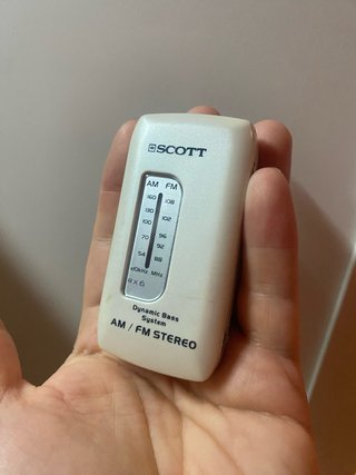 Mini Radio Portátil AM/FM Stereo Scott RX 6