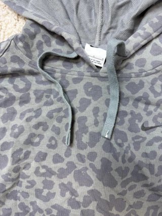 Talla L Sudadera Nike Gris Estampada Oversize