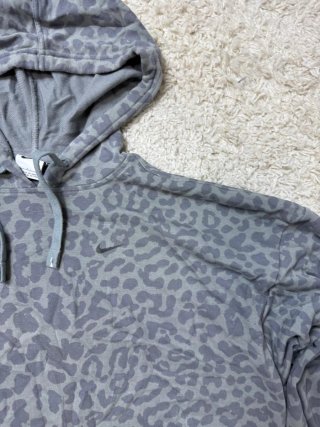 Talla L Sudadera Nike Gris Estampada Oversize