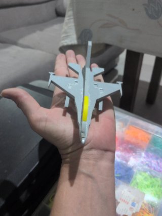 Maqueta de Avión F16