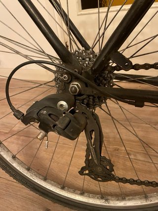 Bicicleta BH para piezas. Sillin pedales cambio