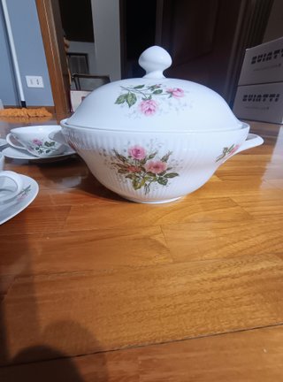 Servizio porcellana con rose