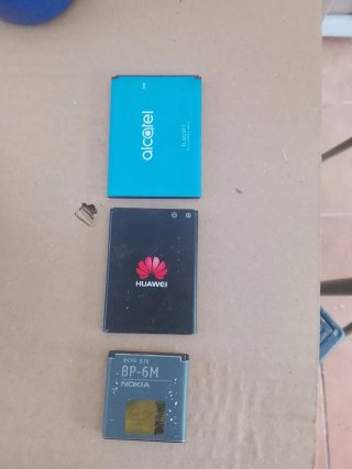 Confezione da 3 batterie al litio