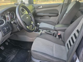 Ford Focus 2010