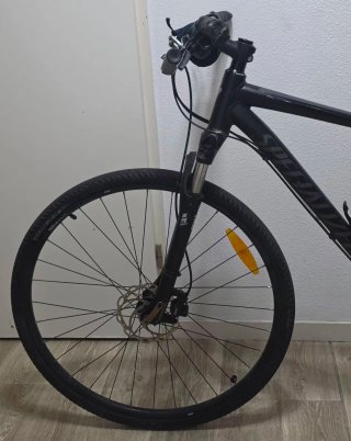 Bicicleta Specialized MTB Negra