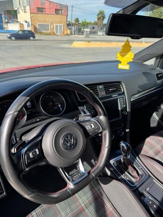 VW Golf GTi Performance