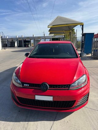 VW Golf GTi Performance