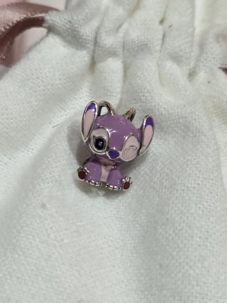 Charm stich Pandora