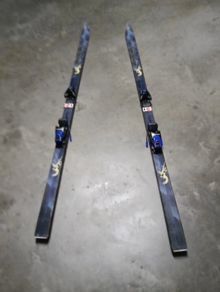 Esquís Rossignol con Fijaciones