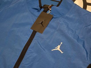 Sudadera Jordan Azul talla L nueva estilo basket