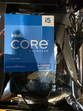 Placa Base Gigabyte Z690 + 13600kf