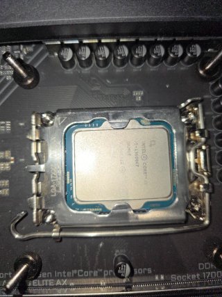 Placa Base Gigabyte Z690 + 13600kf
