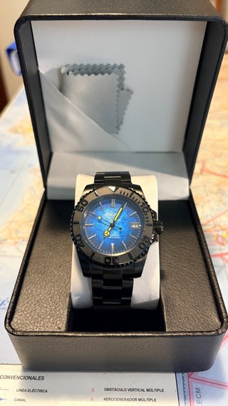 Reloj Seiko Mod Negro y Azul