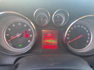 Opel Astra 2011