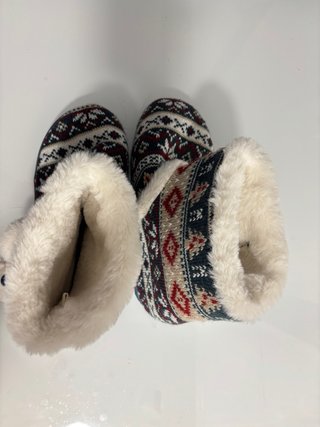 Pantuflas super calentitas. N°38