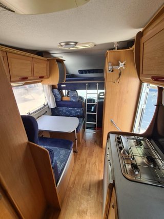 Autocaravana Capuchina. Suspensión neumatica y GLP