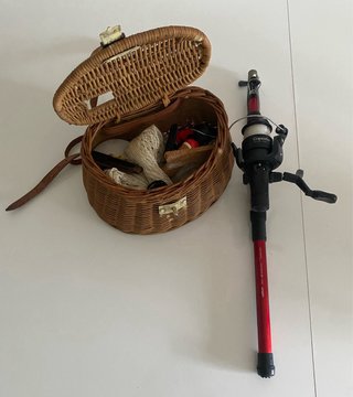 Pack de Pesca de Río con Cesta de Mimbre