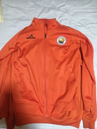 Chaqueta chándal Club Deportivo Parquesol talla M