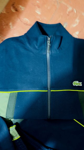 Chándal Lacoste Azul y Verde talla xs y sudadera M