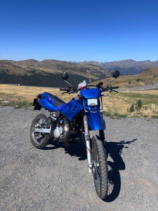 Yamaha DT125RE *motor nuevo*