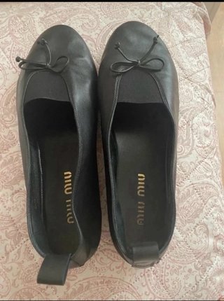 Bailarinas Miu Miu negras talla 41