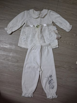 Conjunto niña blanco encaje