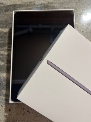 iPad 9ª generación 256 GB Gris – Funda negra