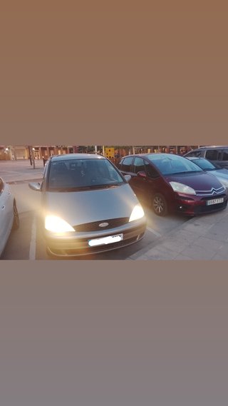 Ford Galaxy 2004