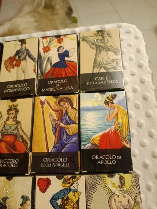 Lote de 12 Oráculos y Cartas de Sabiduría
