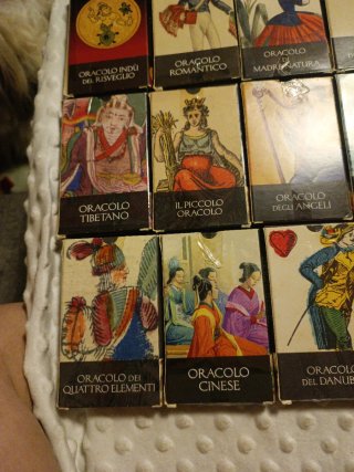 Lote de 12 Oráculos y Cartas de Sabiduría