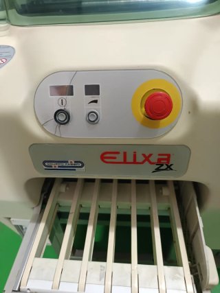 Empaquetadora Automática Elixa ZX