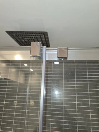 Mampara de ducha cristal y metal