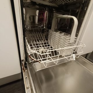 Lavastoviglie Zanussi 45cm (Slim) Funziona perfettamente