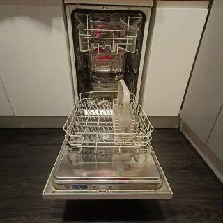 Lavastoviglie Zanussi 45cm (Slim) Funziona perfettamente
