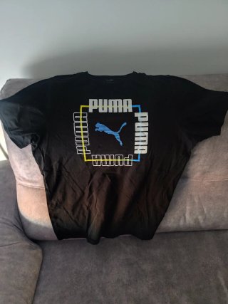 Camiseta deportiva Puma negra